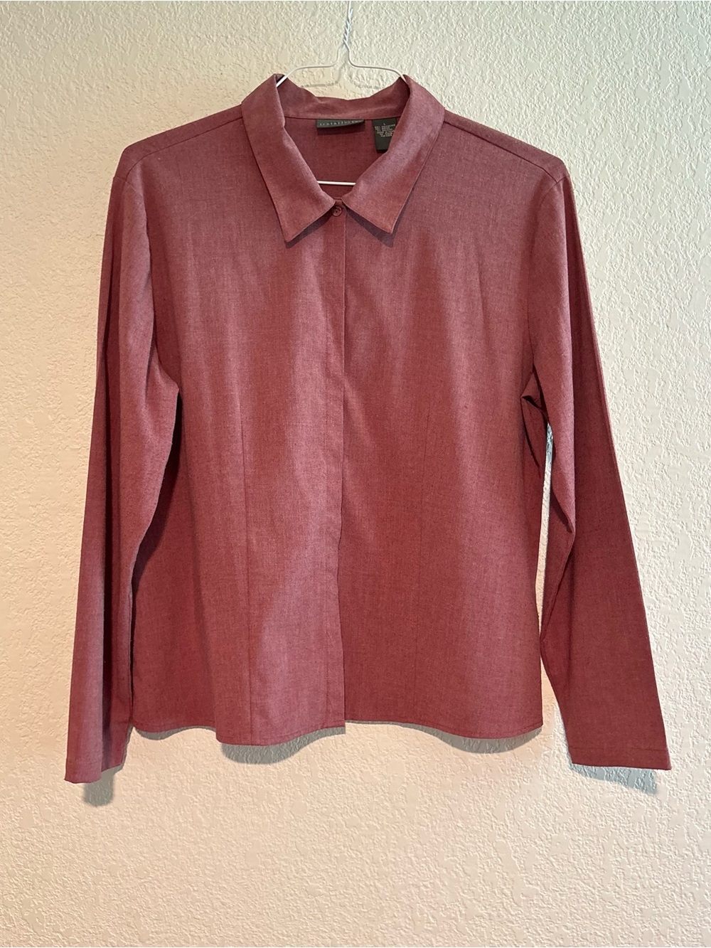 Relativity Women's Button-Down Shirt Dusty Red